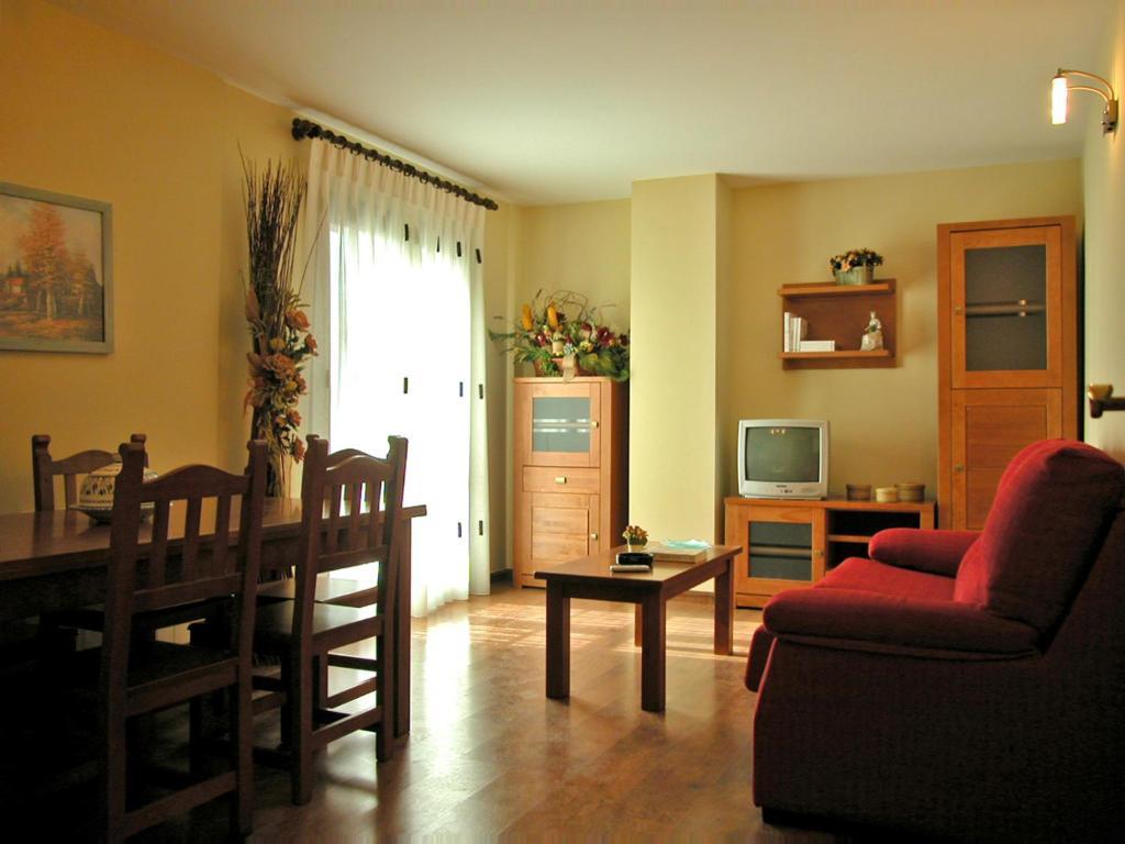 Apartamentos Estop Sahun エクステリア 写真